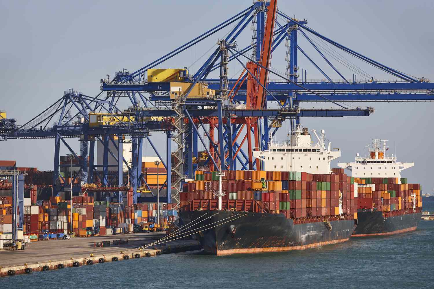 Container port