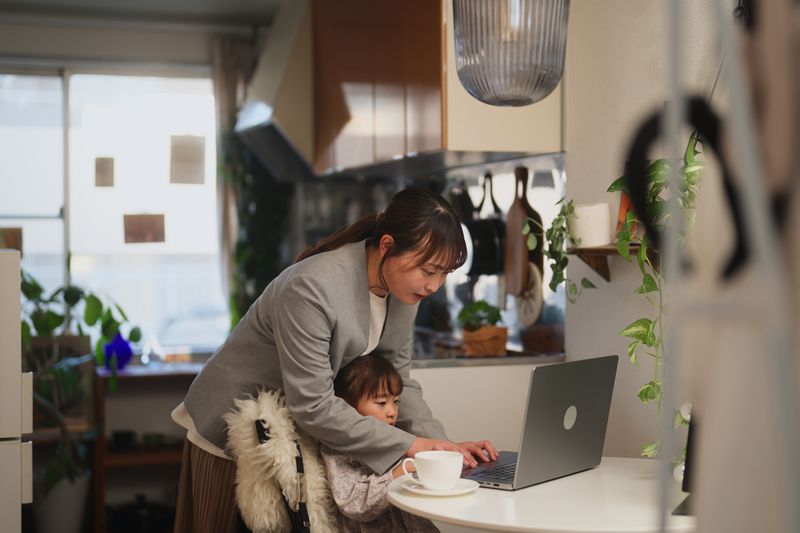 Mother sets up a Registered Education Savings Plan for her child