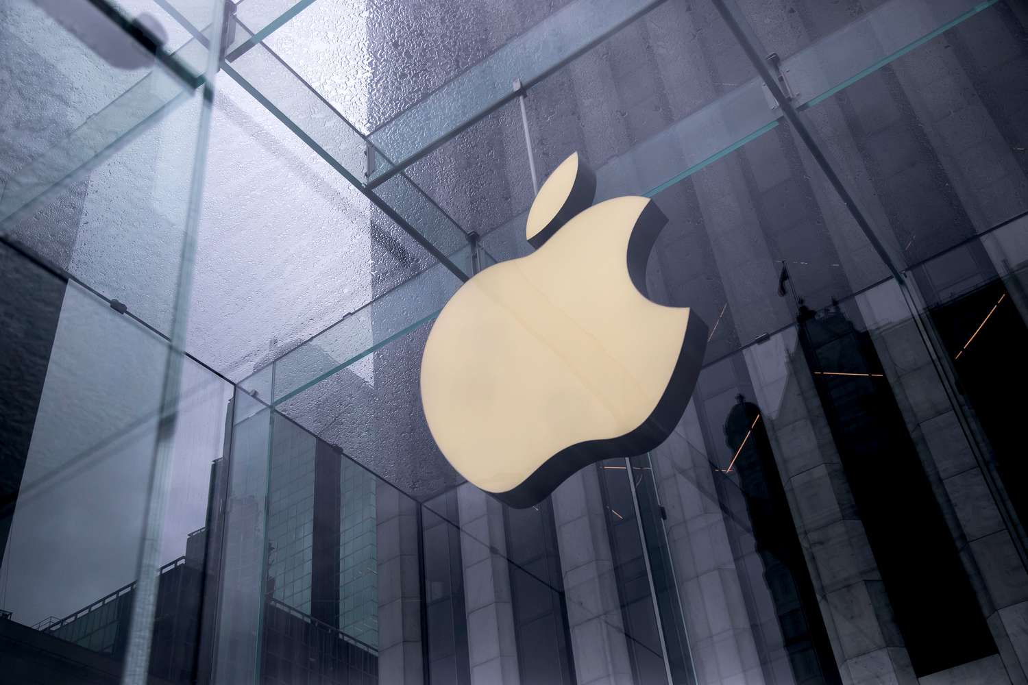 An Apple store location.