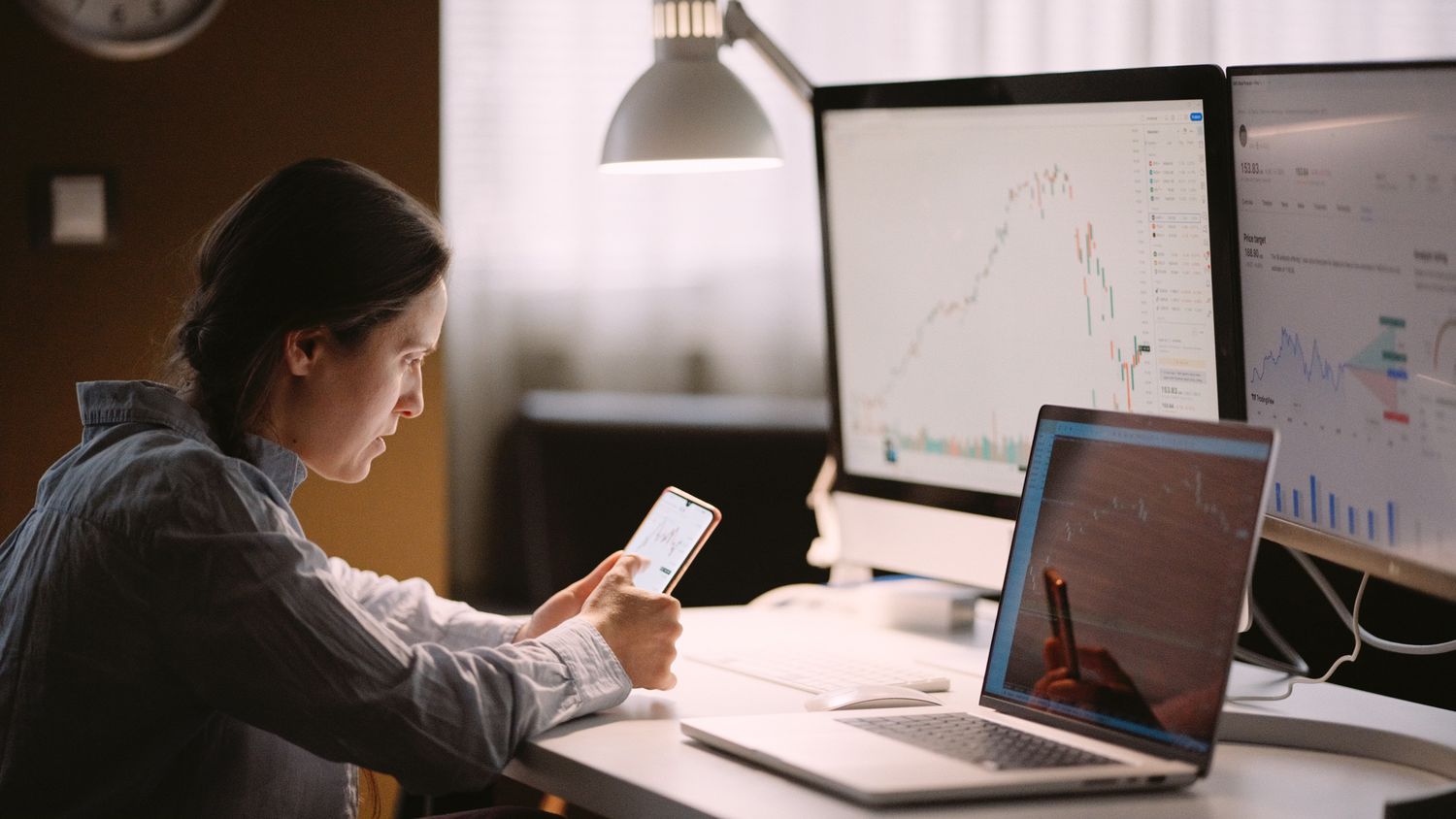 An options trader considering using a switch to extend a position in a contract.