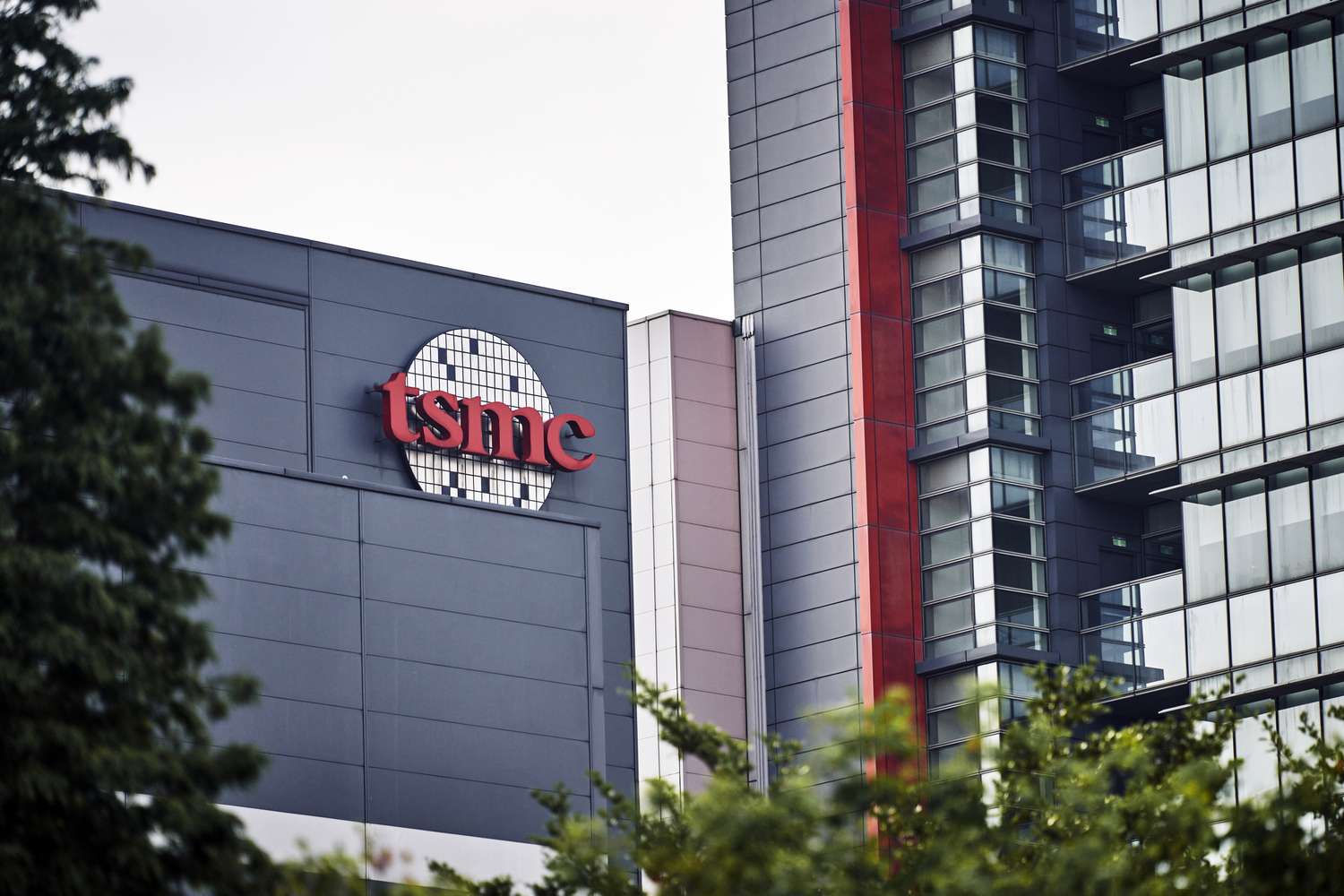 TSMC