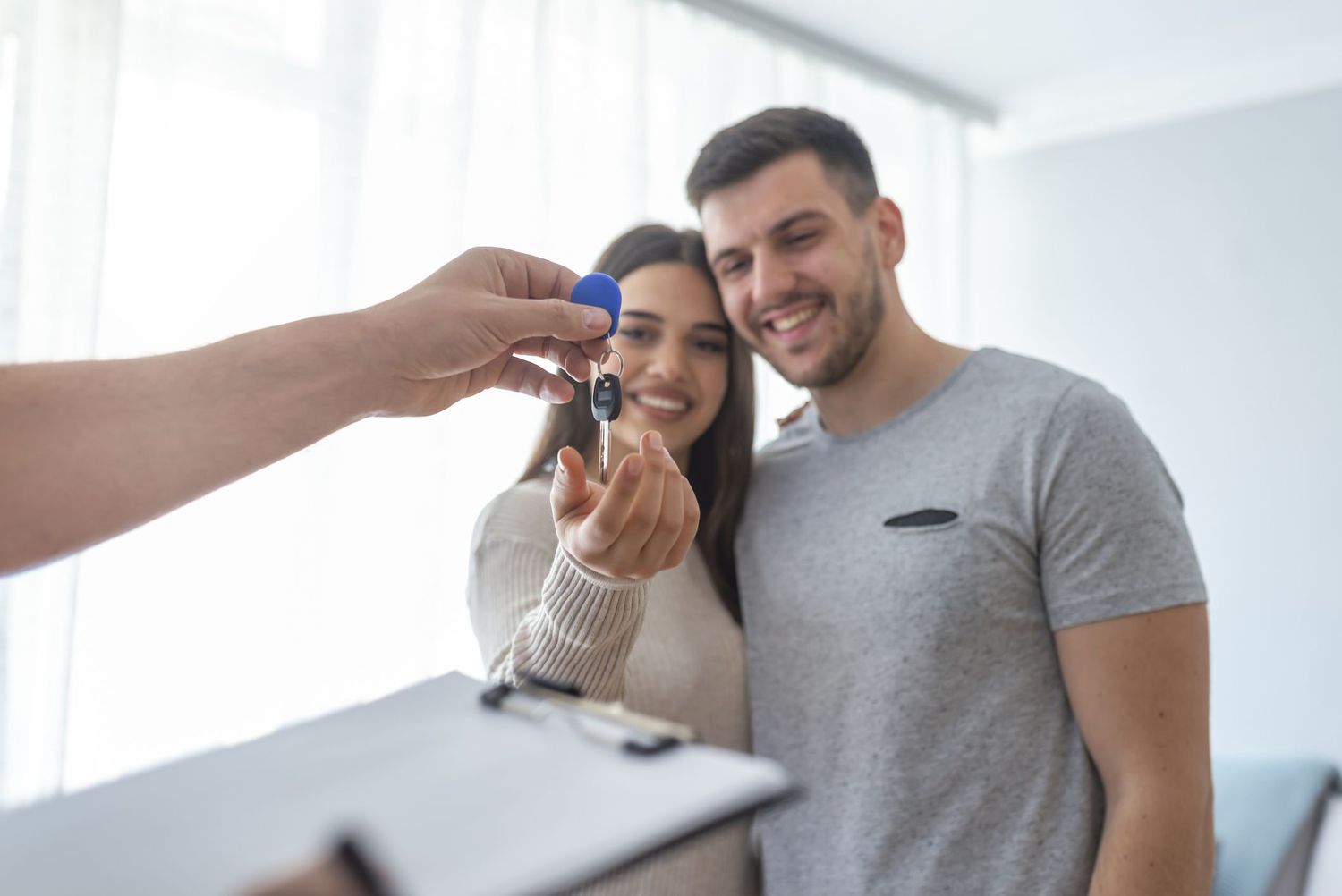 Renting couple with keys