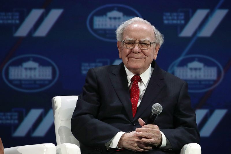 Warren Buffett participates in a discussion during the White House Summit on the United State Of Women June 14, 2016 in Washington, DC.