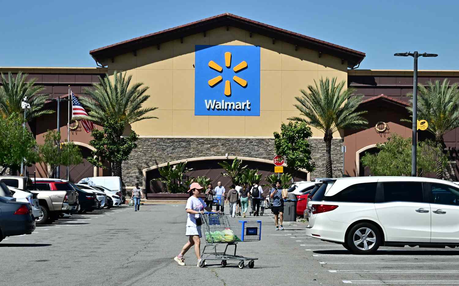 People shop at a Walmart in California ahead of the company's May 15, 2025, scheduled earnings report