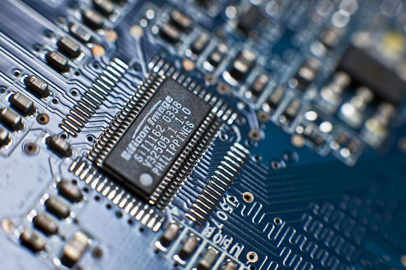 Computer_Circuit_Board_MOD_45153624.jpg