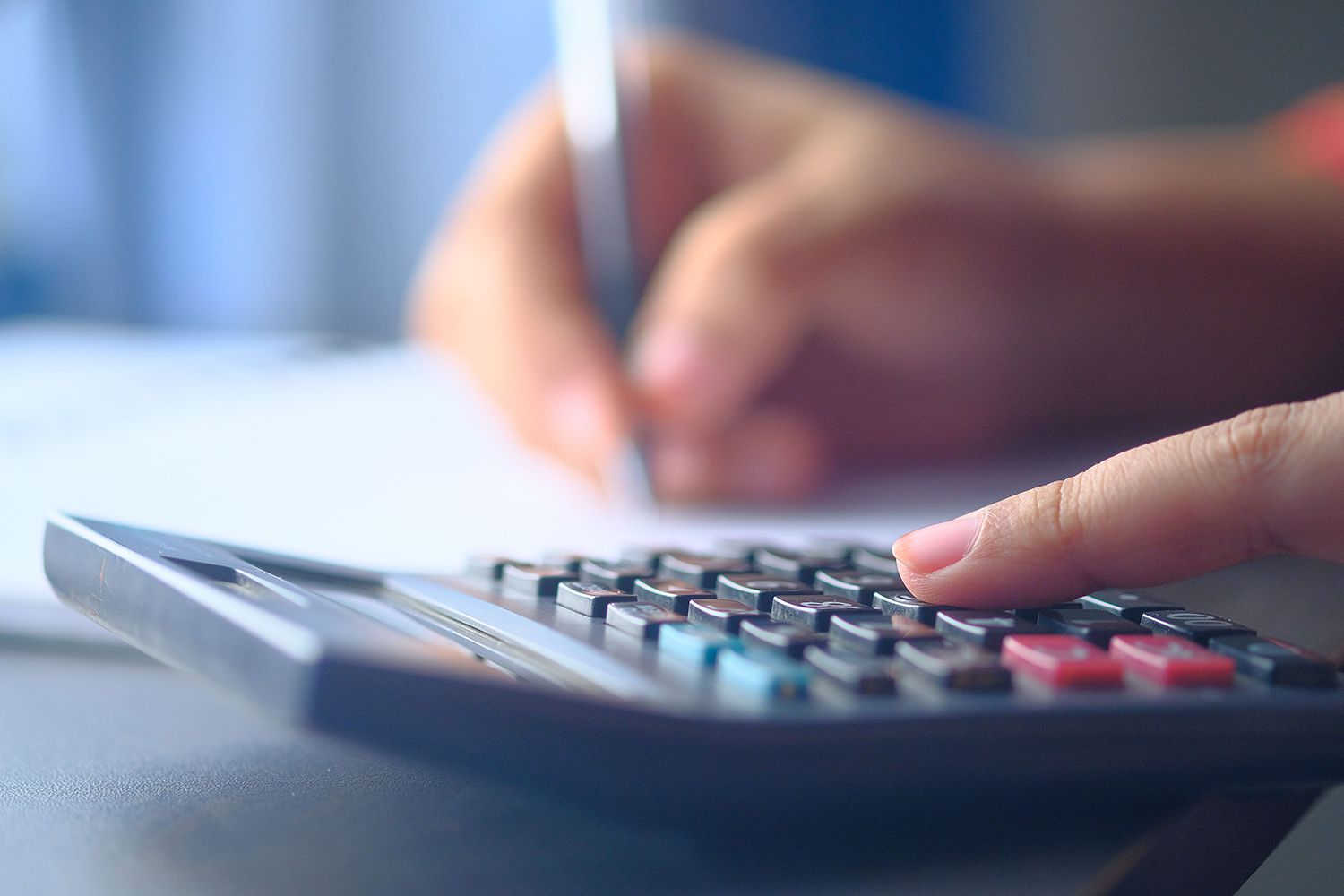 Financial Data Analyzing