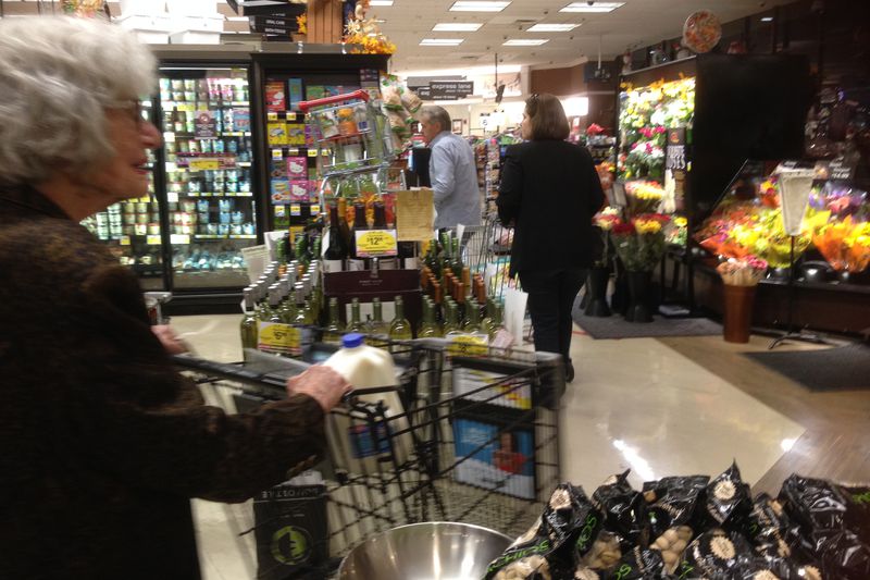 Senior citizen shopping at Ralph's grocery store