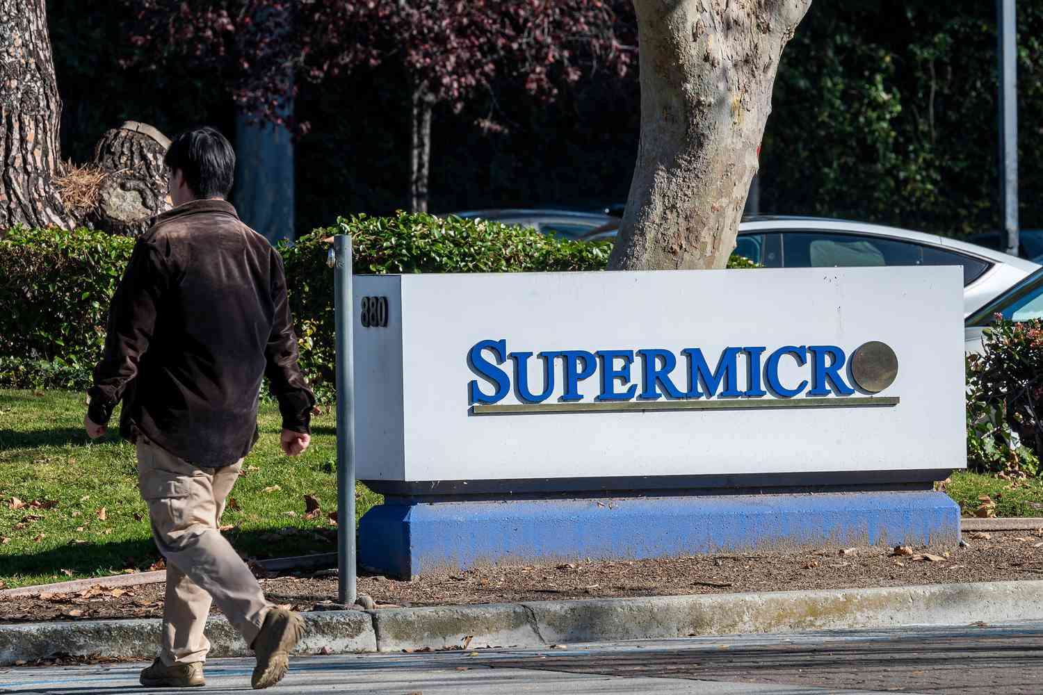 Super Micro signage.