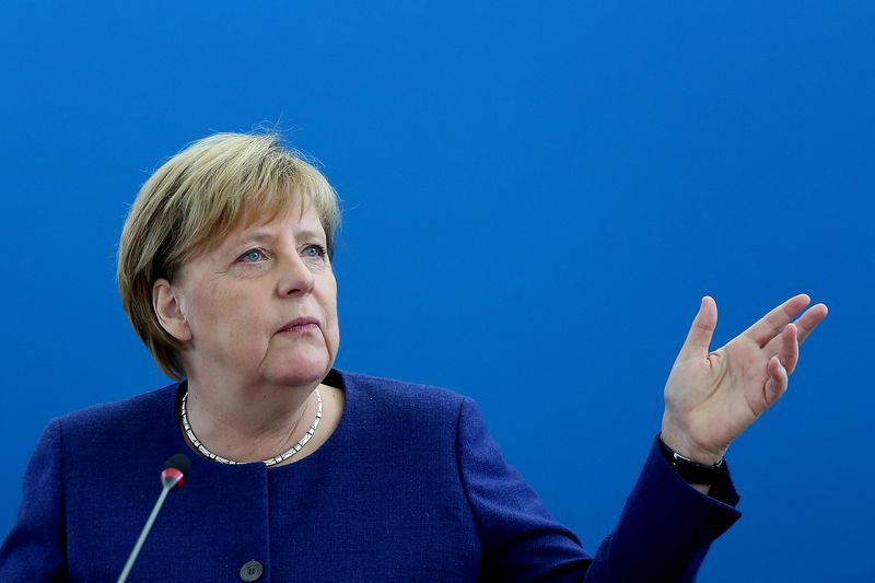 Angela Merkel at a CDU governing board meeting