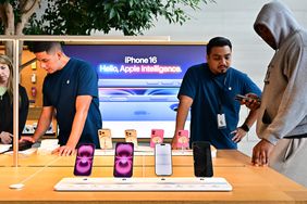 Apple iPhone 16 models on display