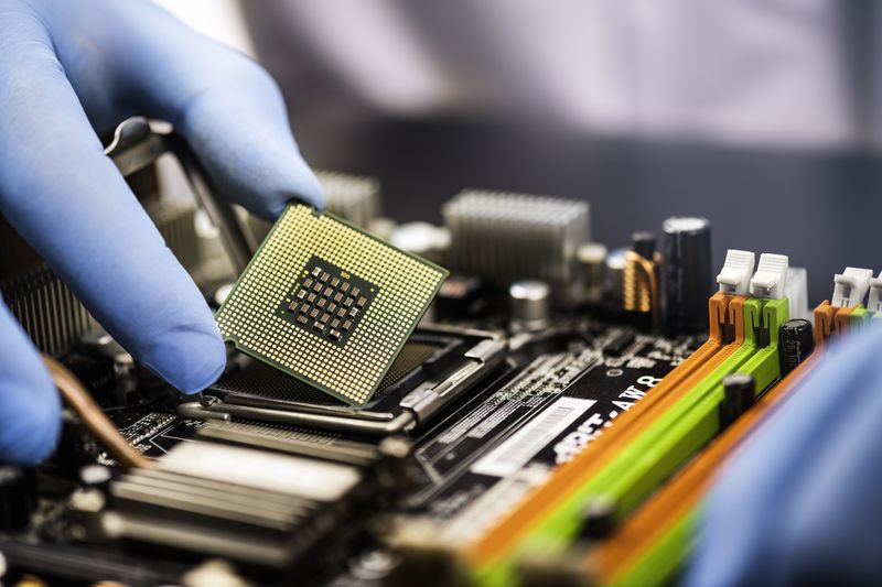 CPU