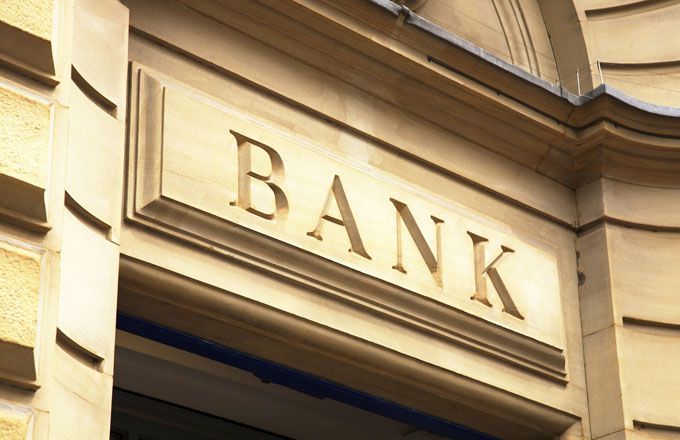Image of bank building